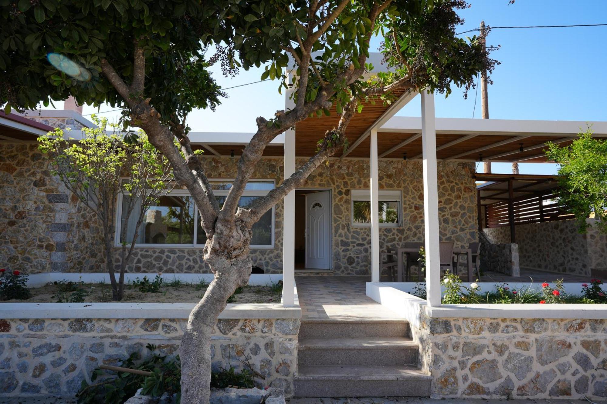 Apartamento Katerinas Garden Kámpos Exterior foto