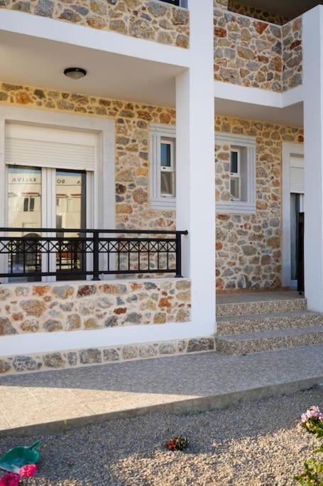 Apartamento Katerinas Garden Kámpos Exterior foto